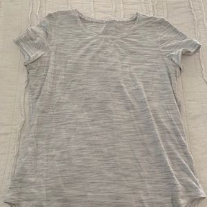 Lululemon shirt